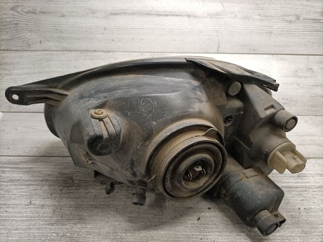 bontott OPEL CORSA B Jobb Fényszóró