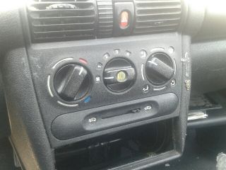 bontott OPEL CORSA B Jobb hátsó Ablak