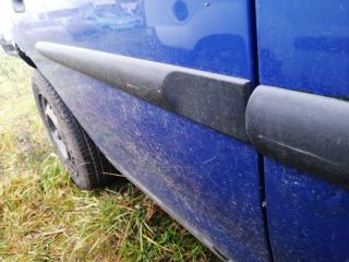 bontott OPEL CORSA B Jobb hátsó Ajtó Díszléc