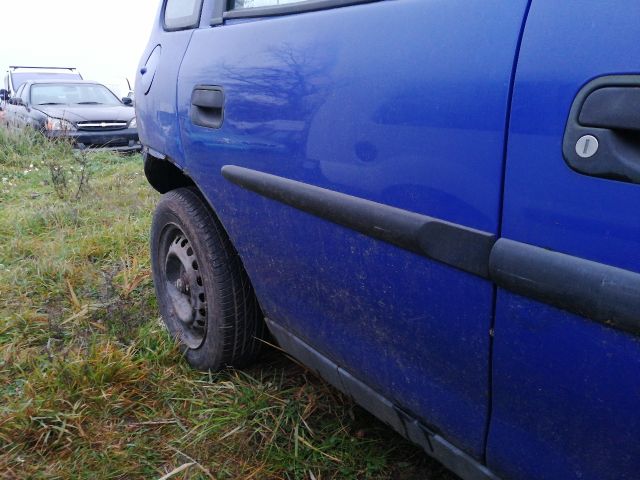 bontott OPEL CORSA B Jobb hátsó Ajtó (Részeivel)