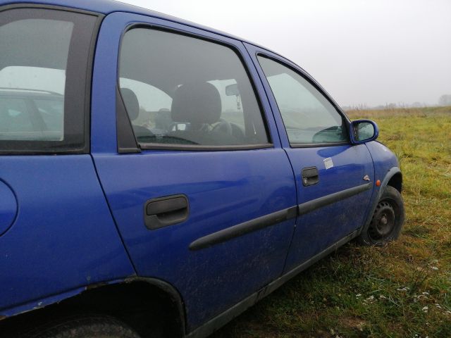 bontott OPEL CORSA B Jobb hátsó Ajtó (Részeivel)