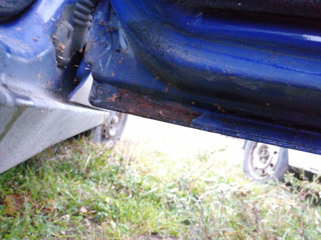 bontott OPEL CORSA B Jobb hátsó Ajtó (Részeivel)