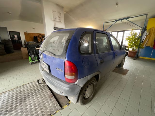 bontott OPEL CORSA B Jobb hátsó Ajtó (Üres lemez)