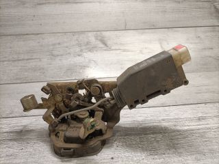 bontott OPEL CORSA B Jobb hátsó Ajtózár