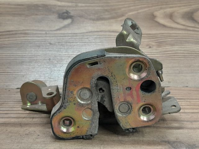 bontott OPEL CORSA B Jobb hátsó Ajtózár