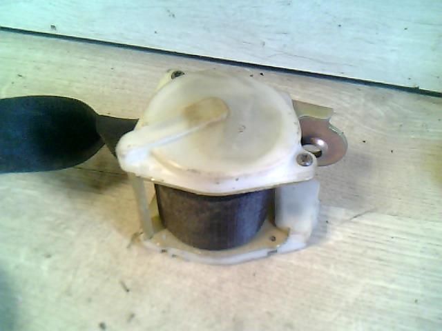 bontott OPEL CORSA B Jobb hátsó Biztonsági Öv