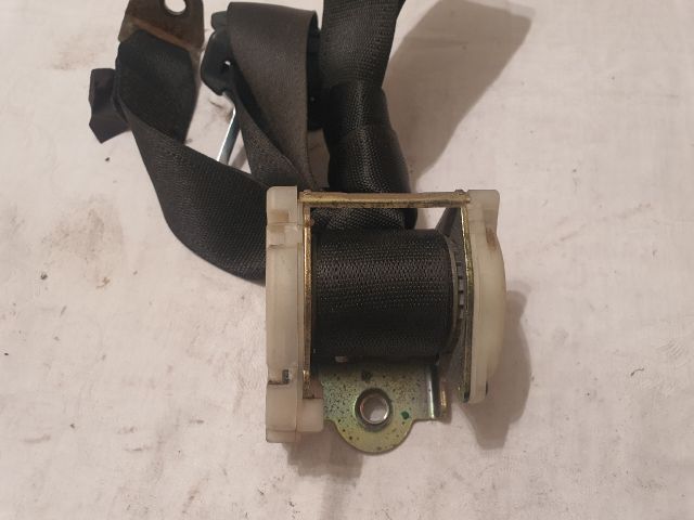 bontott OPEL CORSA B Jobb hátsó Biztonsági Öv