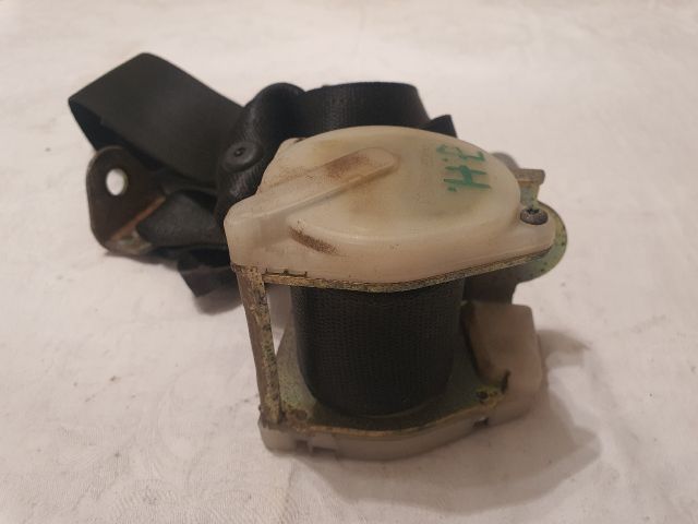 bontott OPEL CORSA B Jobb hátsó Biztonsági Öv