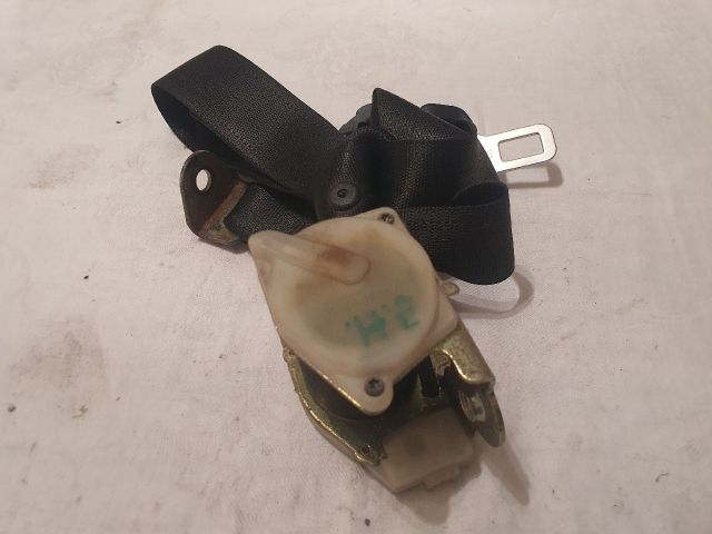 bontott OPEL CORSA B Jobb hátsó Biztonsági Öv