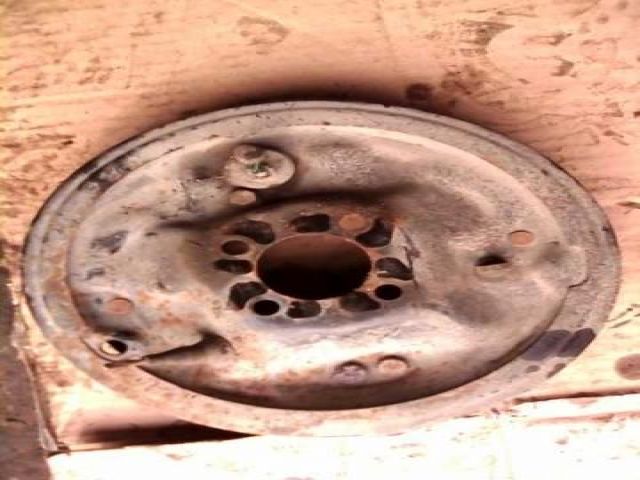 bontott OPEL CORSA B Jobb hátsó Fék Alaplap