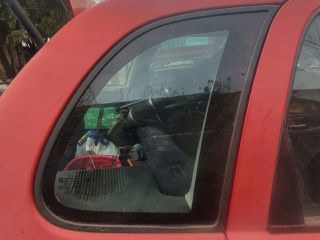 bontott OPEL CORSA B Jobb hátsó Fixüveg (Ajtóban)