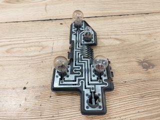 bontott OPEL CORSA B Jobb Hátsó Lámpa Foglalat