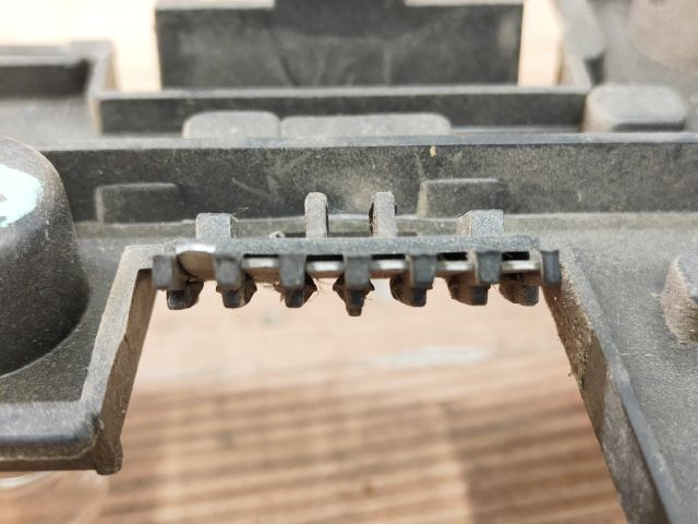 bontott OPEL CORSA B Jobb Hátsó Lámpa Foglalat