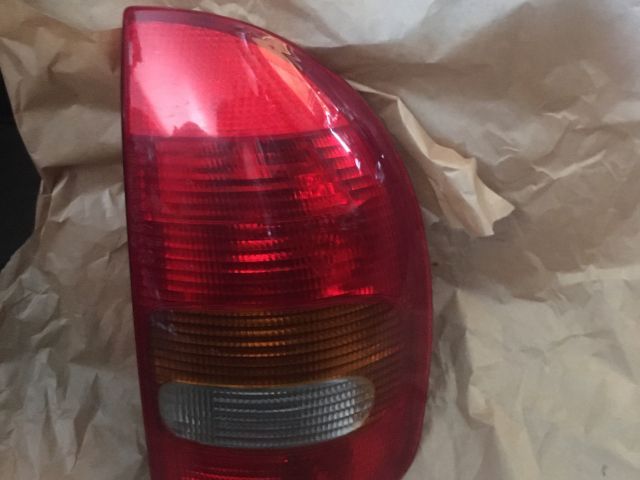 bontott OPEL CORSA B Jobb Hátsó Lámpa