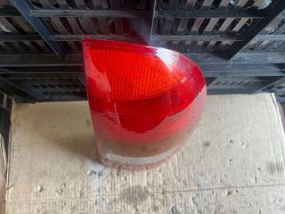 bontott OPEL CORSA B Jobb Hátsó Lámpa