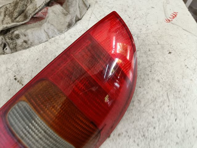 bontott OPEL CORSA B Jobb Hátsó Lámpa
