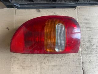 bontott OPEL CORSA B Jobb Hátsó Lámpa