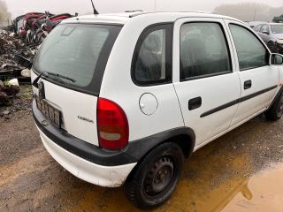 bontott OPEL CORSA B Jobb Hátsó Lámpa