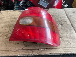 bontott OPEL CORSA B Jobb Hátsó Lámpa