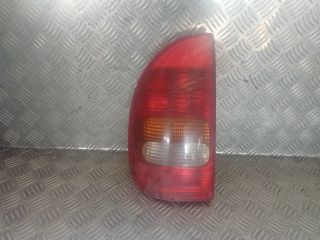 bontott OPEL CORSA B Jobb Hátsó Lámpa