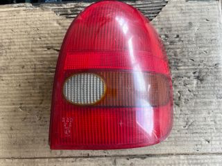 bontott OPEL CORSA B Jobb Hátsó Lámpa