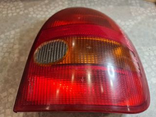 bontott OPEL CORSA B Jobb Hátsó Lámpa