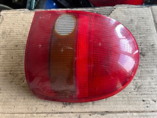 bontott OPEL CORSA B Jobb Hátsó Lámpa