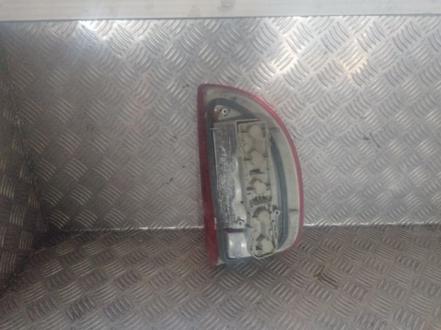 bontott OPEL CORSA B Jobb Hátsó Lámpa