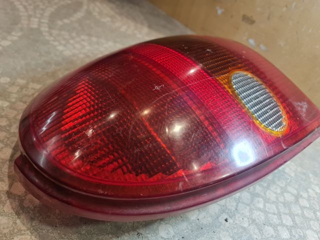 bontott OPEL CORSA B Jobb Hátsó Lámpa