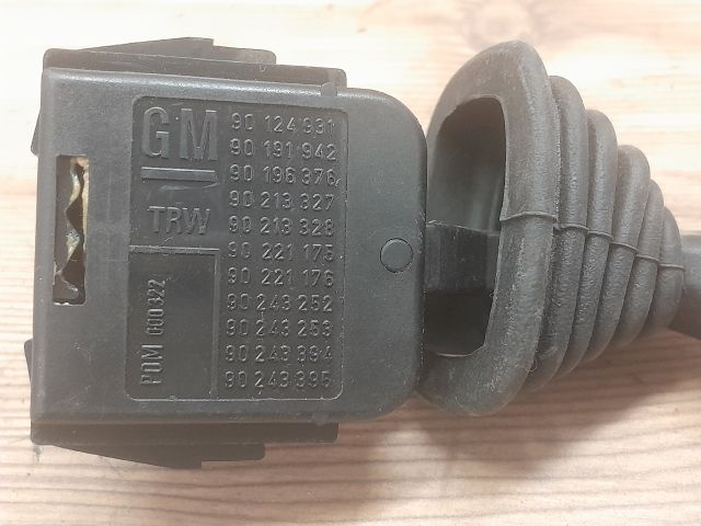 bontott OPEL CORSA B Jobb Kormánykapcsoló Ablaktörlő