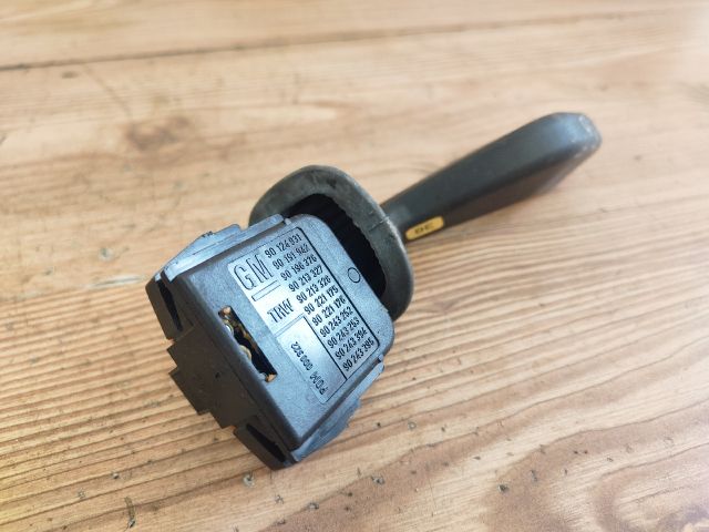 bontott OPEL CORSA B Jobb Kormánykapcsoló Ablaktörlő