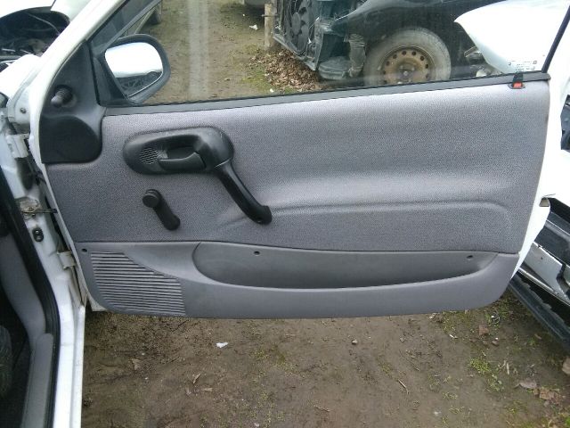 bontott OPEL CORSA B Jobb Szellőző