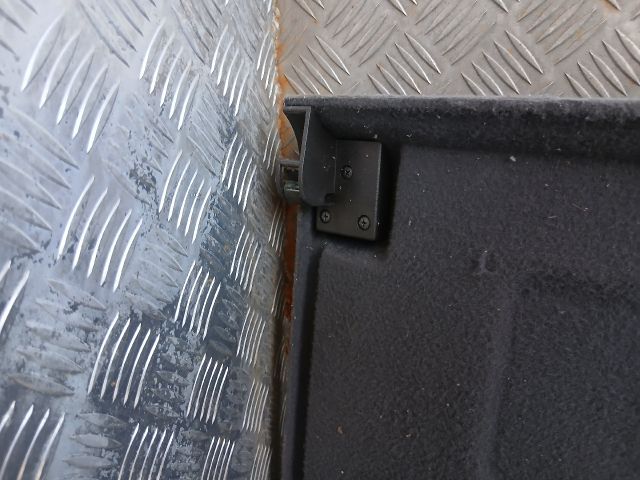 bontott OPEL CORSA B Kalaptartó