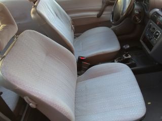 bontott OPEL CORSA B Kesztyűtartó Ajtó