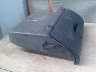 bontott OPEL CORSA B Kesztyűtartó