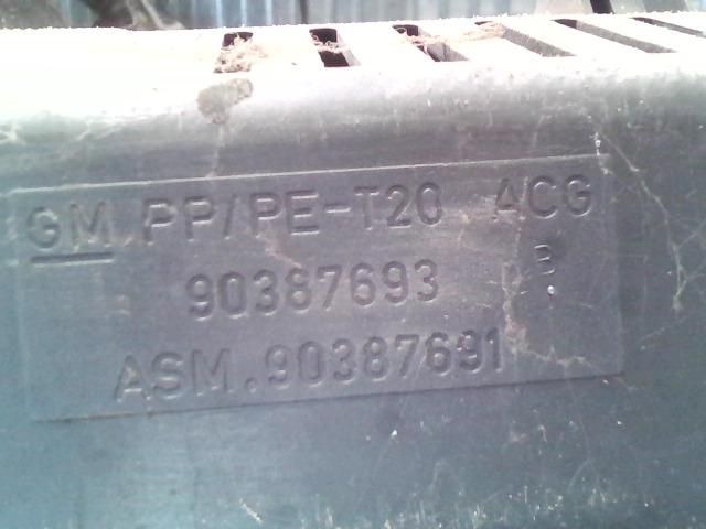 bontott OPEL CORSA B Kesztyűtartó