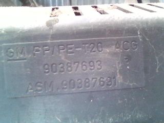 bontott OPEL CORSA B Kesztyűtartó