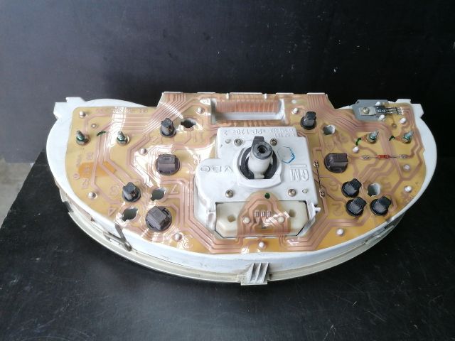 bontott OPEL CORSA B Kilométeróra