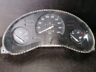 bontott OPEL CORSA B Kilométeróra