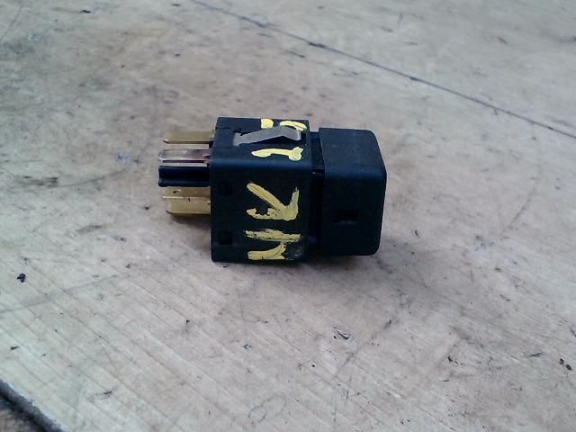 bontott OPEL CORSA B Ködfényszóró (Pozíciófüggetlen)