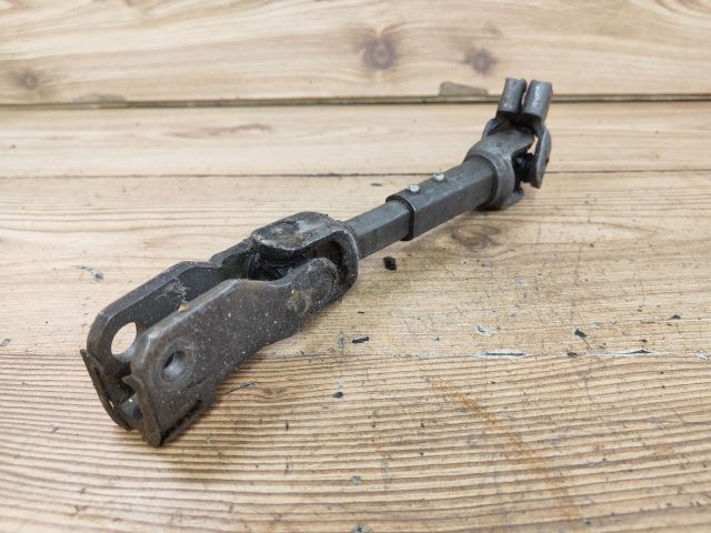 bontott OPEL CORSA B Kormánykardán