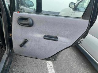 bontott OPEL CORSA B Középkonzol Keret