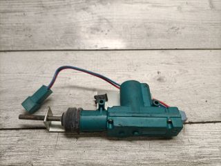 bontott OPEL CORSA B Központizár Motor Csomagtérajtó