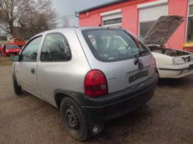 bontott OPEL CORSA B Központizár Motor Csomagtérajtó