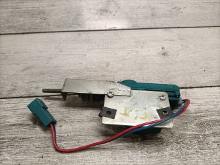 bontott OPEL CORSA B Központizár Motor Csomagtérajtó