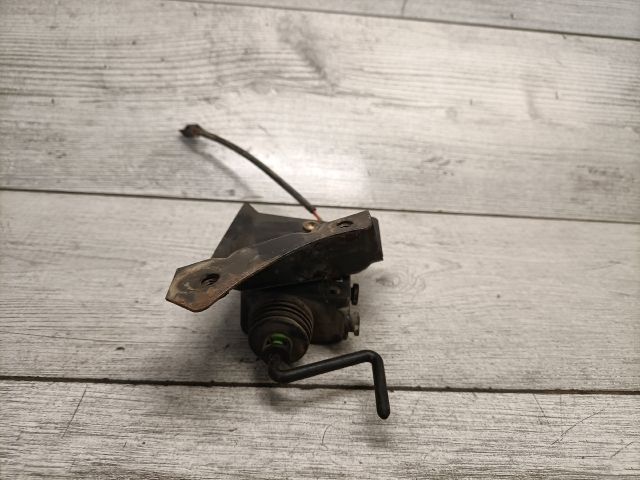 bontott OPEL CORSA B Központizár Motor Tankajtó