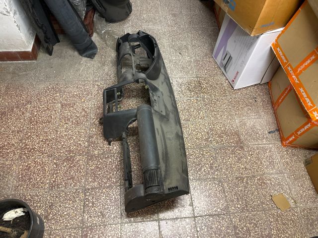 bontott OPEL CORSA B Műszerfal Héj