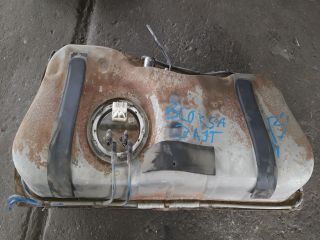 bontott OPEL CORSA B Tank