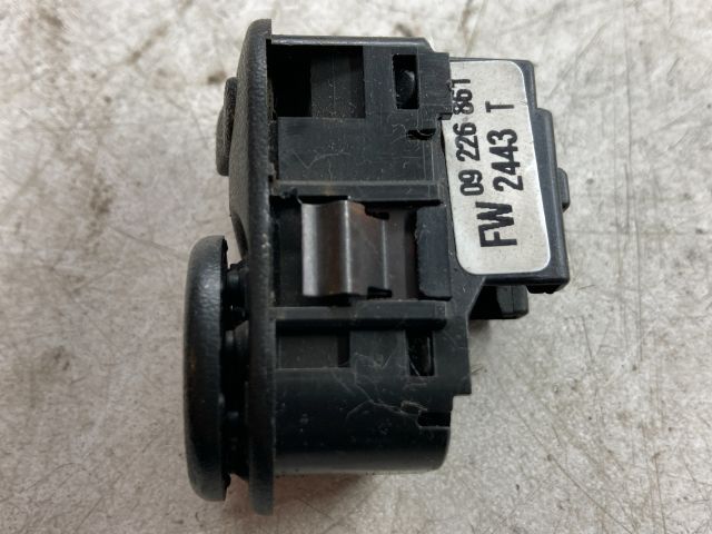 bontott OPEL CORSA B Tükör Kapcsoló