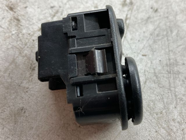 bontott OPEL CORSA B Tükör Kapcsoló